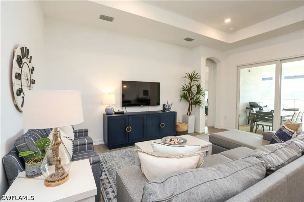 Kelson Circle Naples, FL 34114