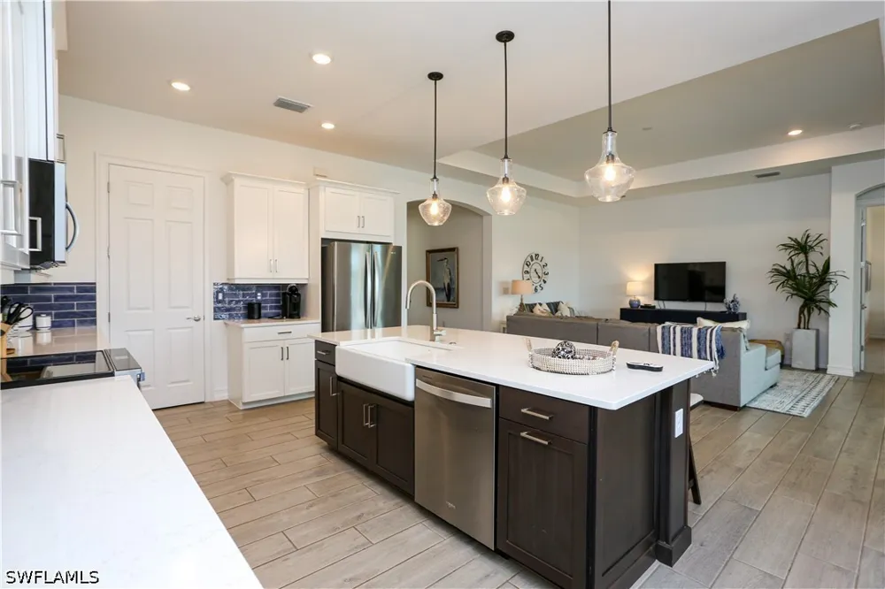 Kelson Circle Naples, FL 34114