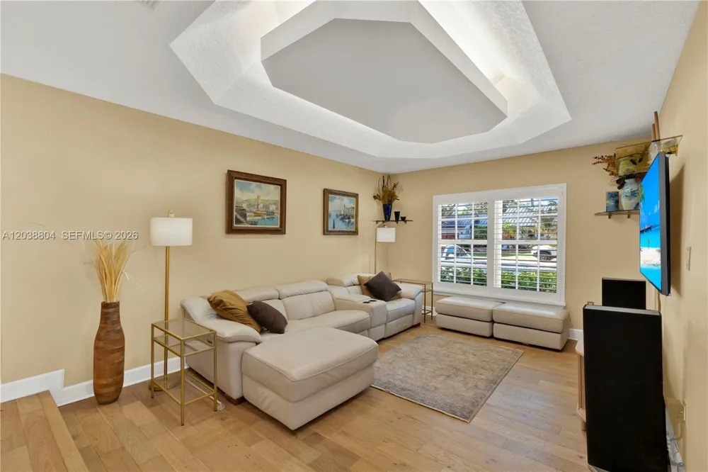 8940 SW 160th St Palmetto Bay, FL 33157