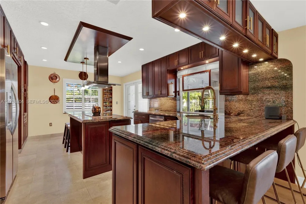 8940 SW 160th St Palmetto Bay, FL 33157