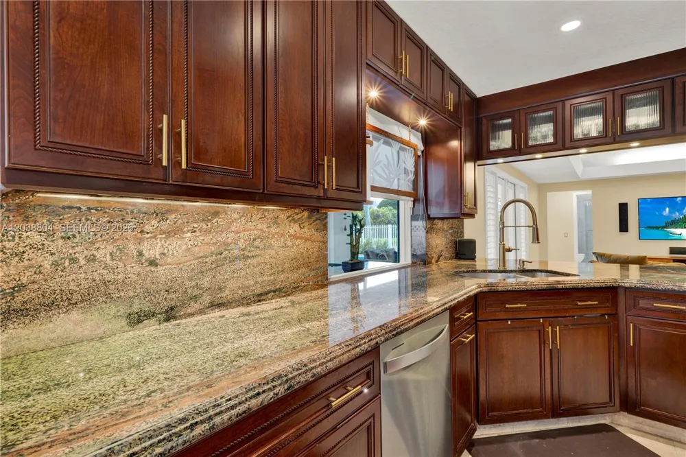 8940 SW 160th St Palmetto Bay, FL 33157