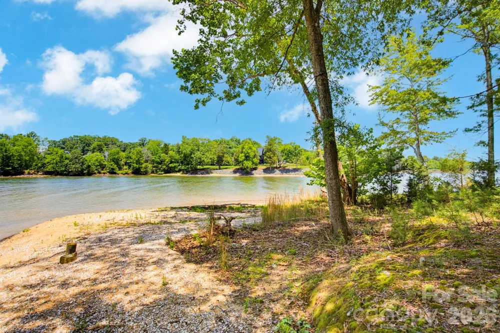 629 Waterton Trail Belmont, NC 28012