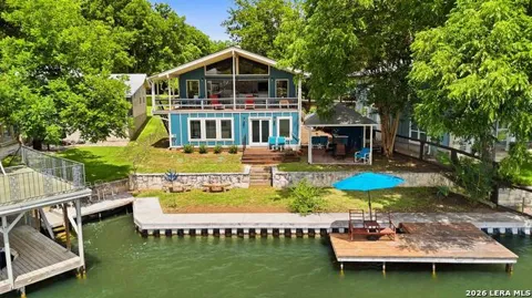 1308 S LAKESIDE DR
