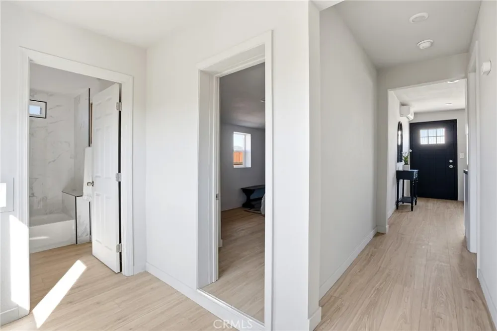 2484 Nadean Mojave, CA 93501