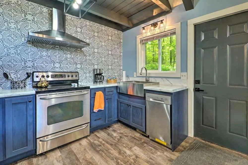 12155 Dubois Drive Canadian Lakes, MI 49346