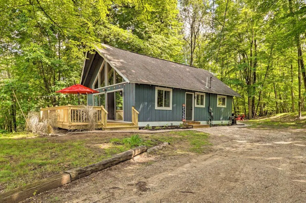 12155 Dubois Drive Canadian Lakes, MI 49346