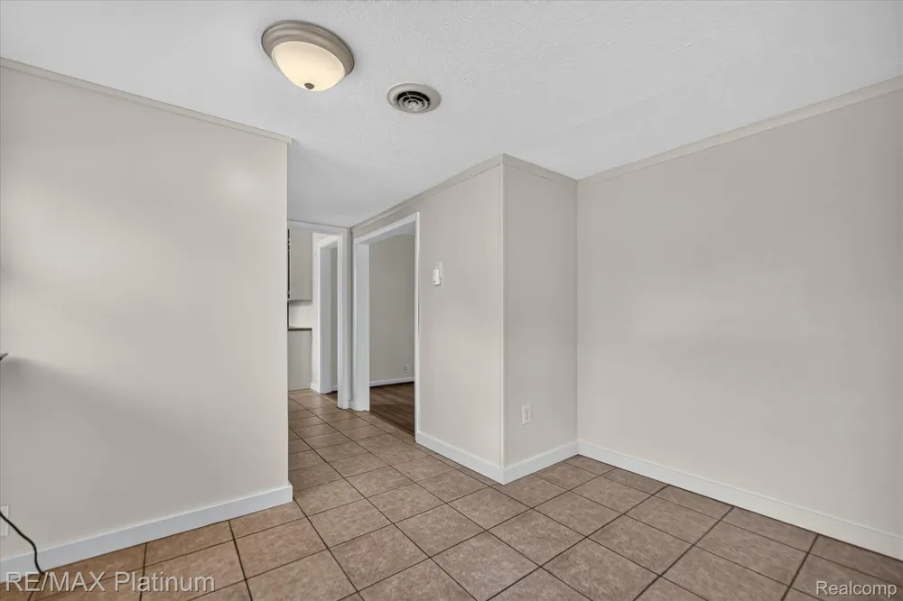 501 Kaiser Road Unadilla Township, MI 48137
