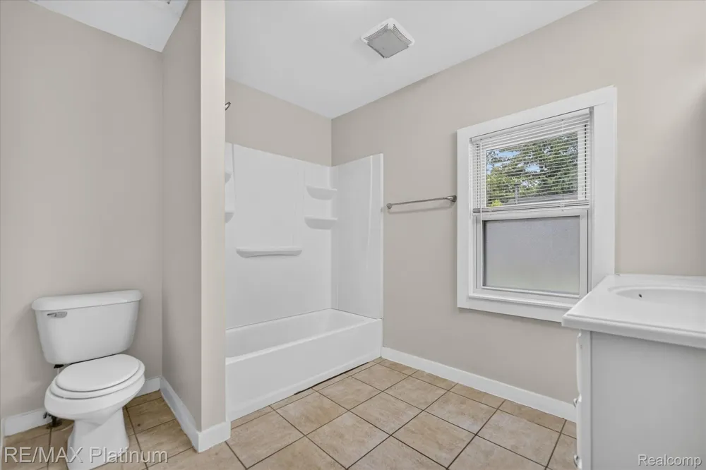 501 Kaiser Road Unadilla Township, MI 48137