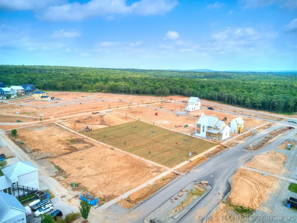 54 Hill Street Carlton Landing, OK 74432