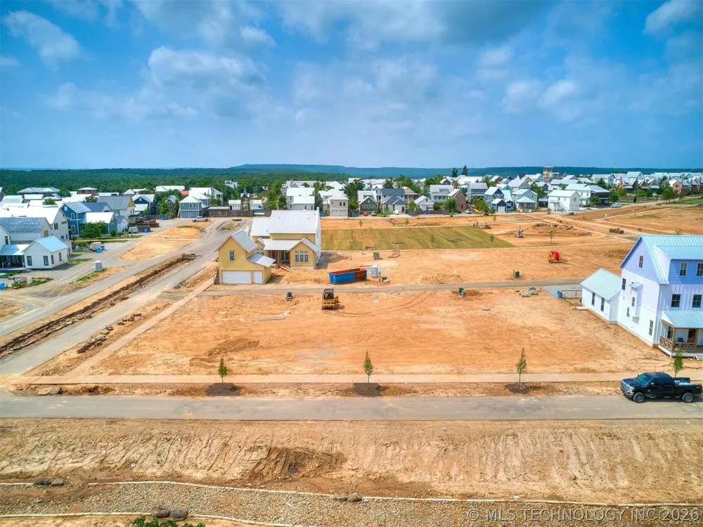 54 Hill Street Carlton Landing, OK 74432