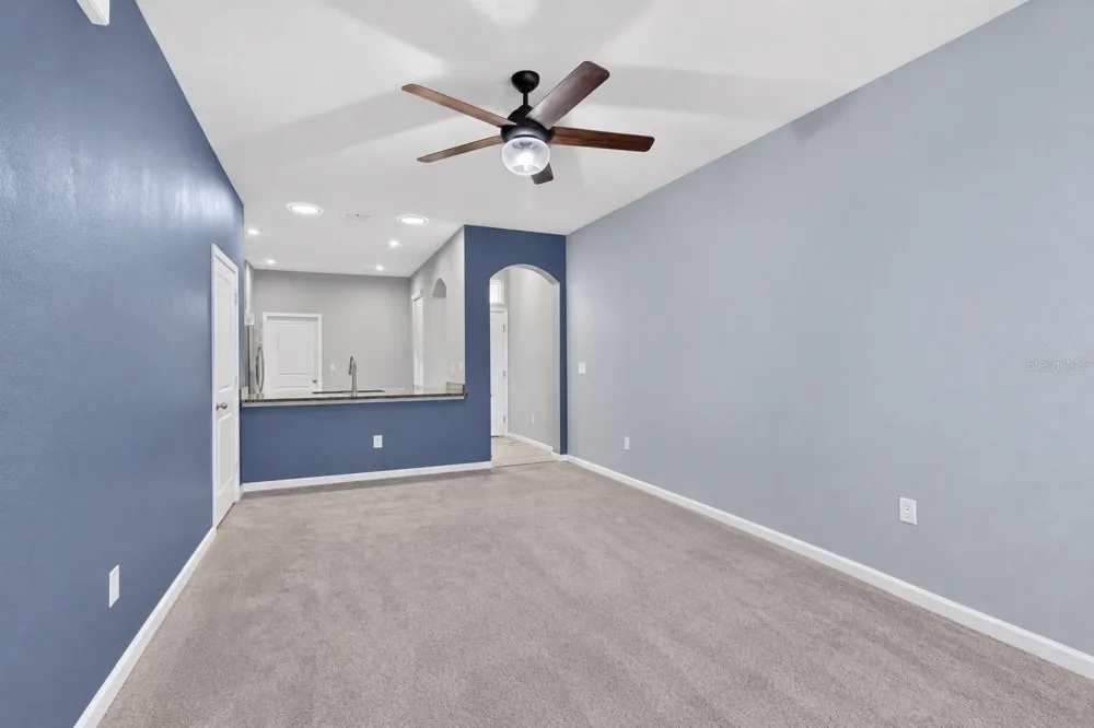 2911 JACOB CROSSING LANE Holiday, FL 34691