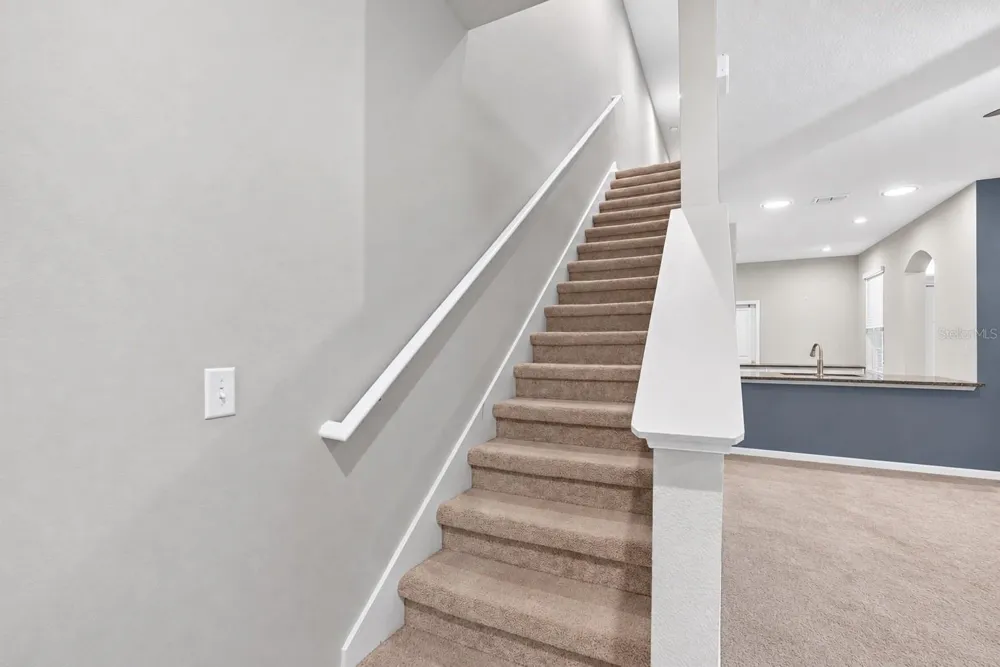 2911 JACOB CROSSING LANE Holiday, FL 34691