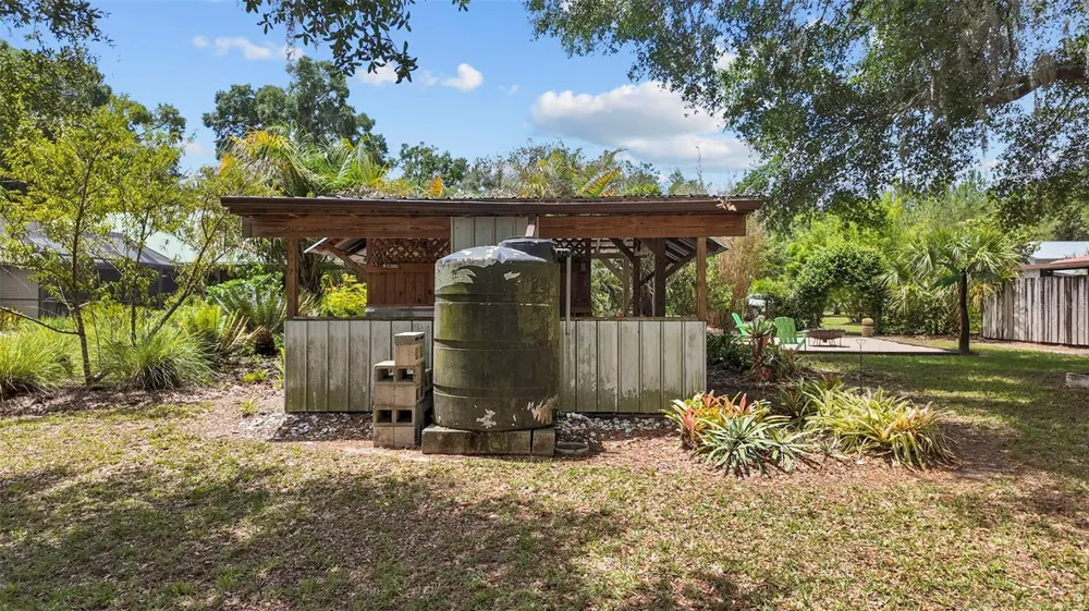 8851 NW 115TH STREET Chiefland, FL 32626