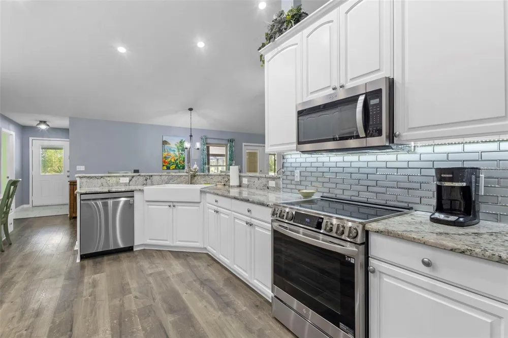 8851 NW 115TH STREET Chiefland, FL 32626
