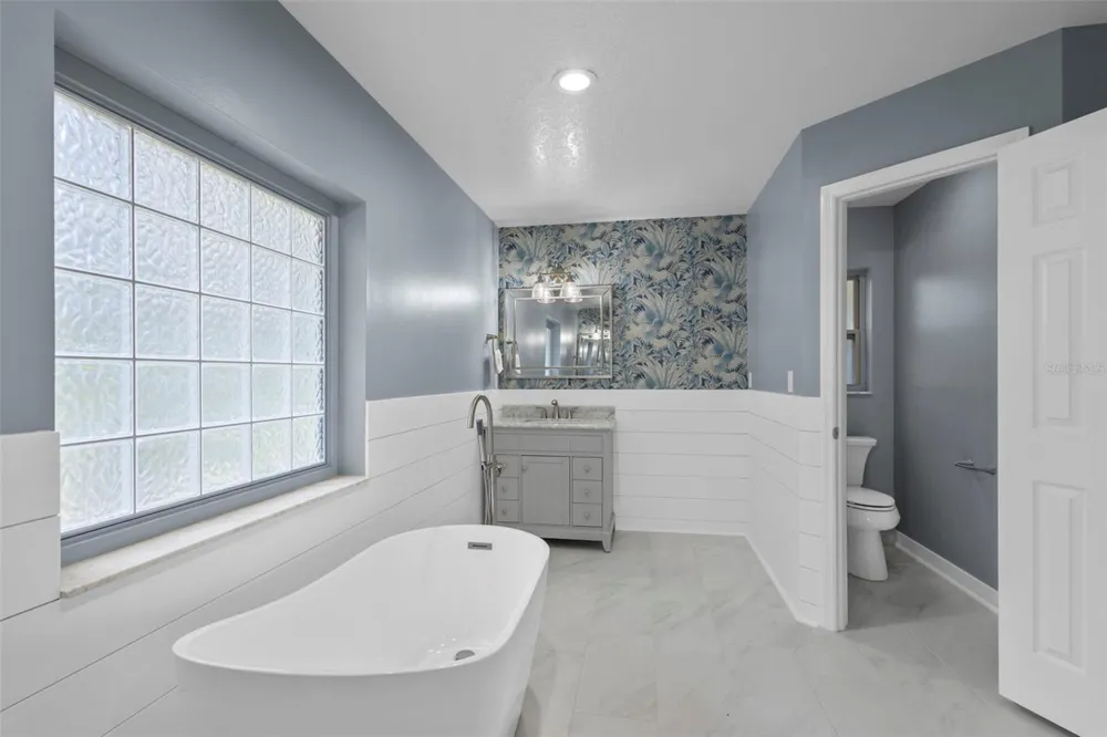 8851 NW 115TH STREET Chiefland, FL 32626