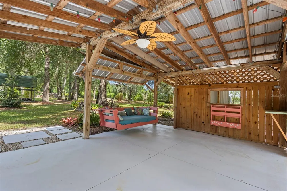 8851 NW 115TH STREET Chiefland, FL 32626