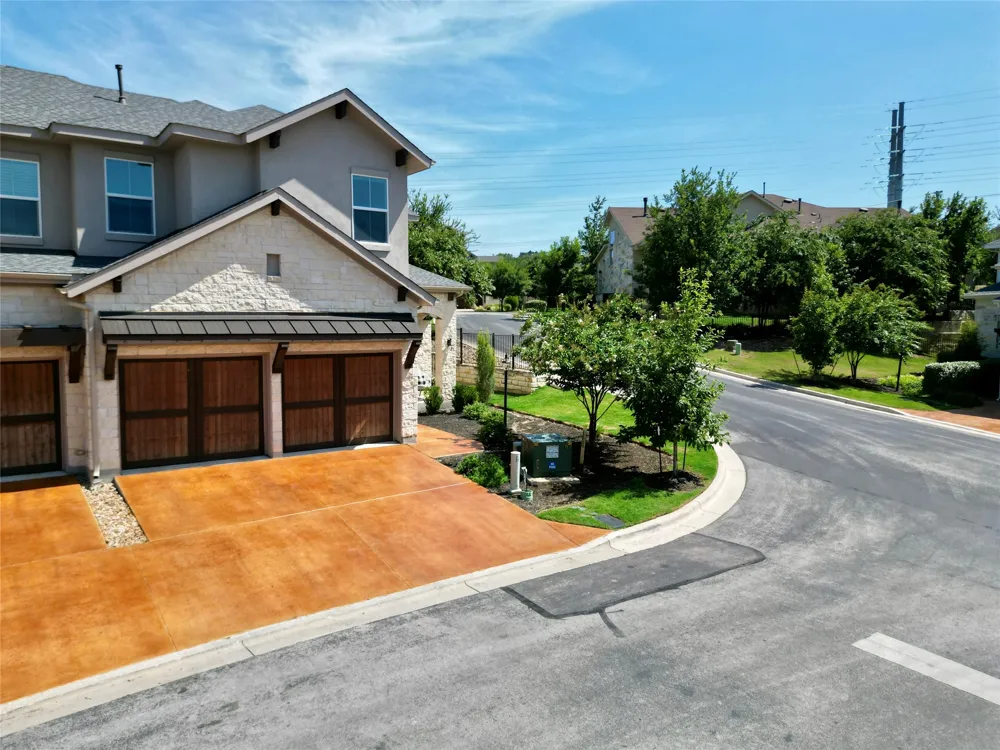 440 Cartwheel Bend #95 Austin, TX 78738