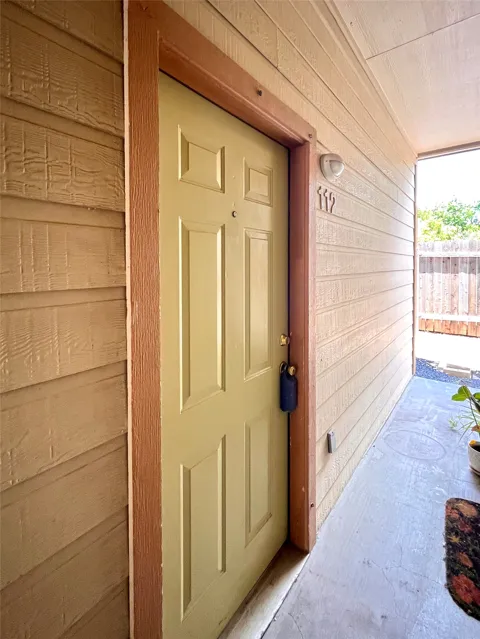 2106 Cullen Avenue #112