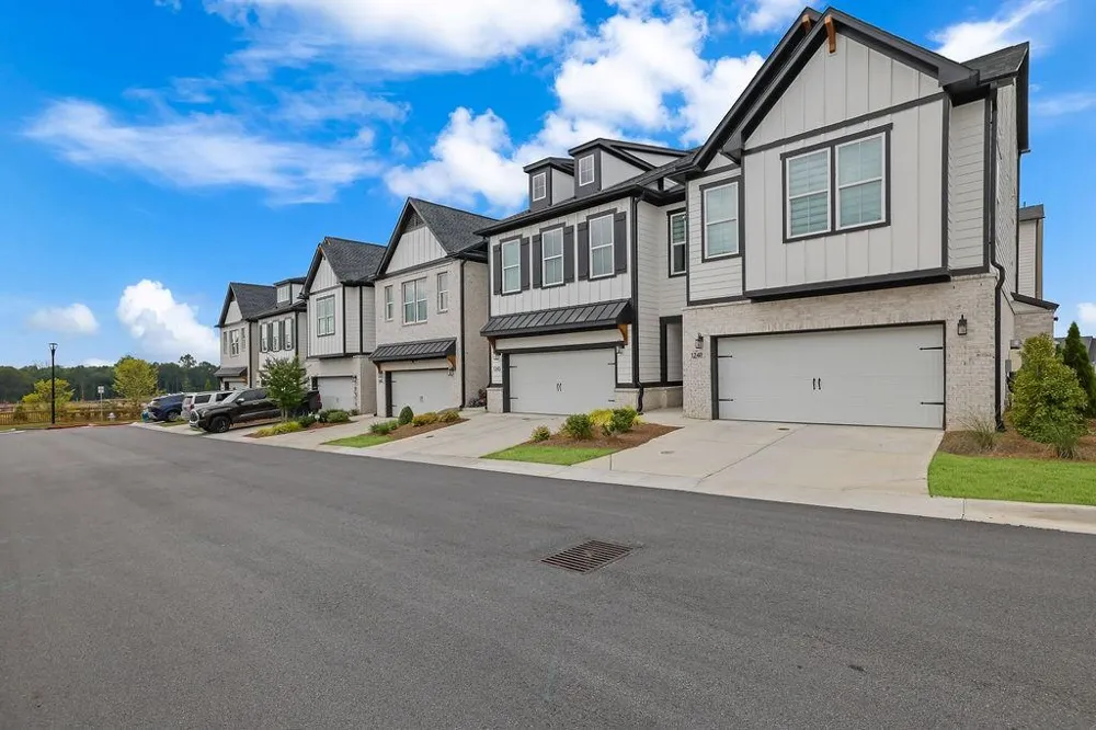 1245 Wintergreen Way Cumming, GA 30041