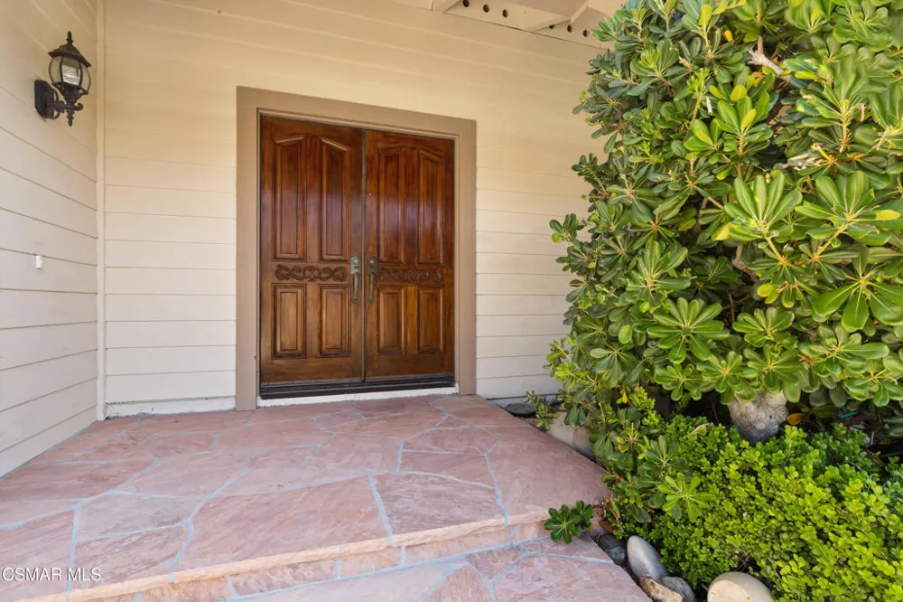 106 Quails Trail Thousand Oaks, CA 91361