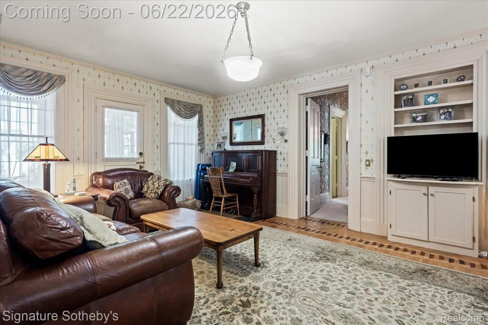 410 Eagle Street Marshall City, MI 49068