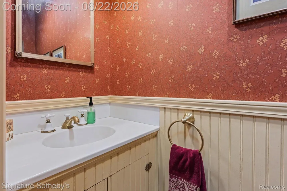 410 Eagle Street Marshall City, MI 49068