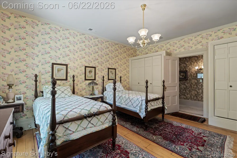 410 Eagle Street Marshall City, MI 49068