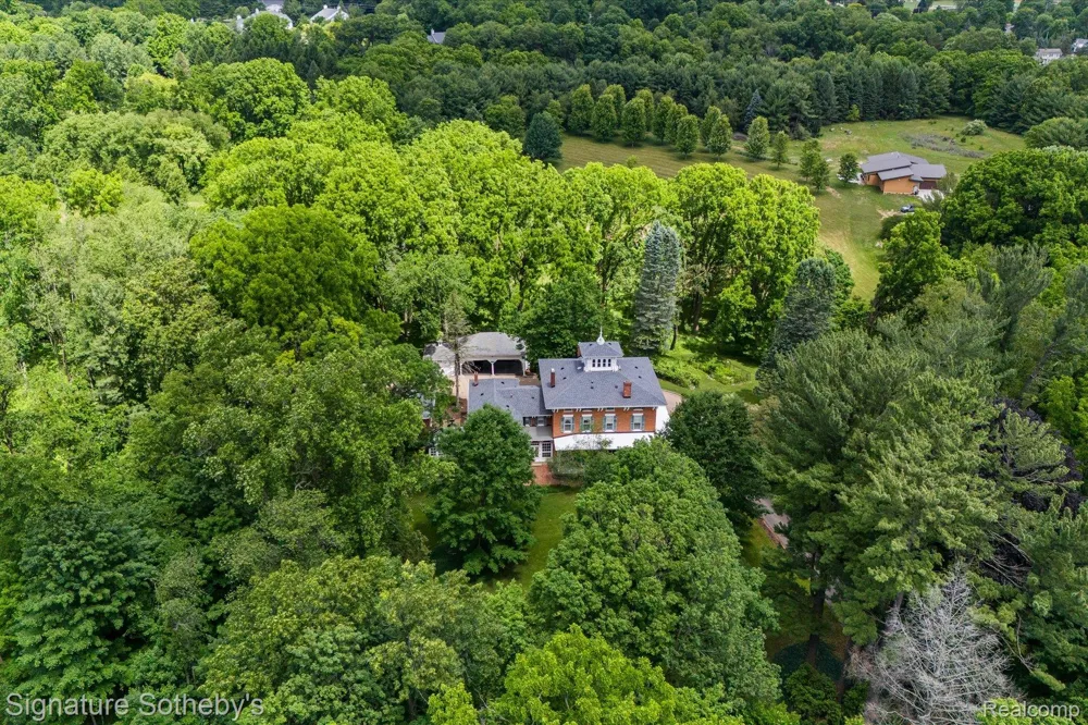 410 Eagle Street Marshall City, MI 49068
