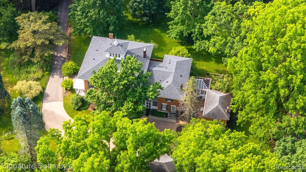 410 Eagle Street Marshall City, MI 49068