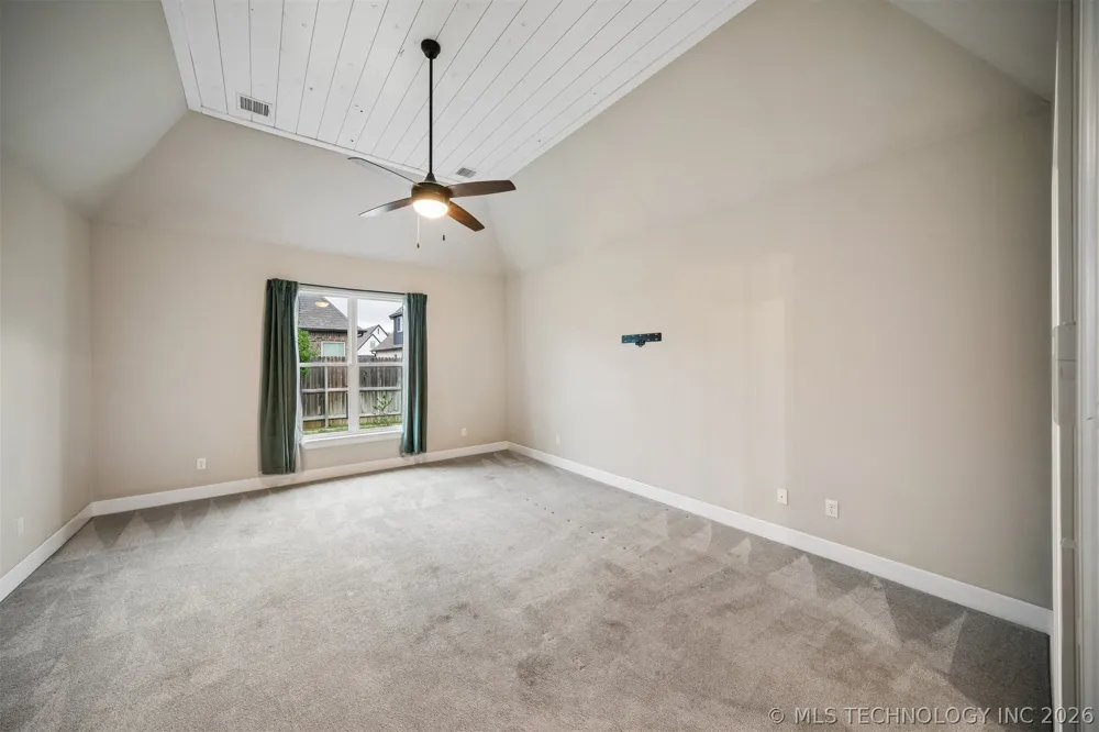 12906 S 6th Place Jenks, OK 74037