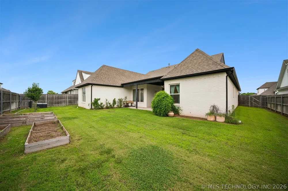 12906 S 6th Place Jenks, OK 74037