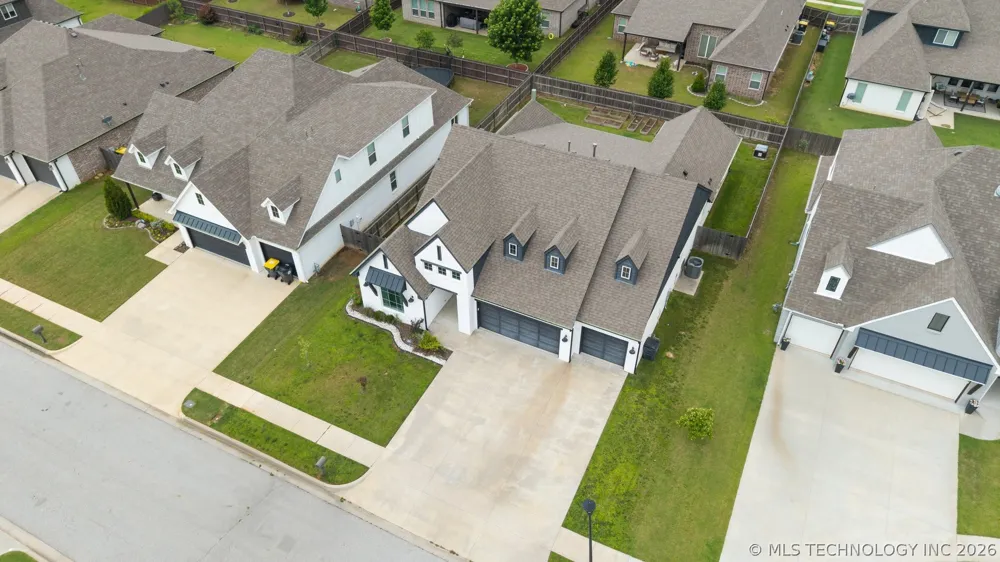 12906 S 6th Place Jenks, OK 74037