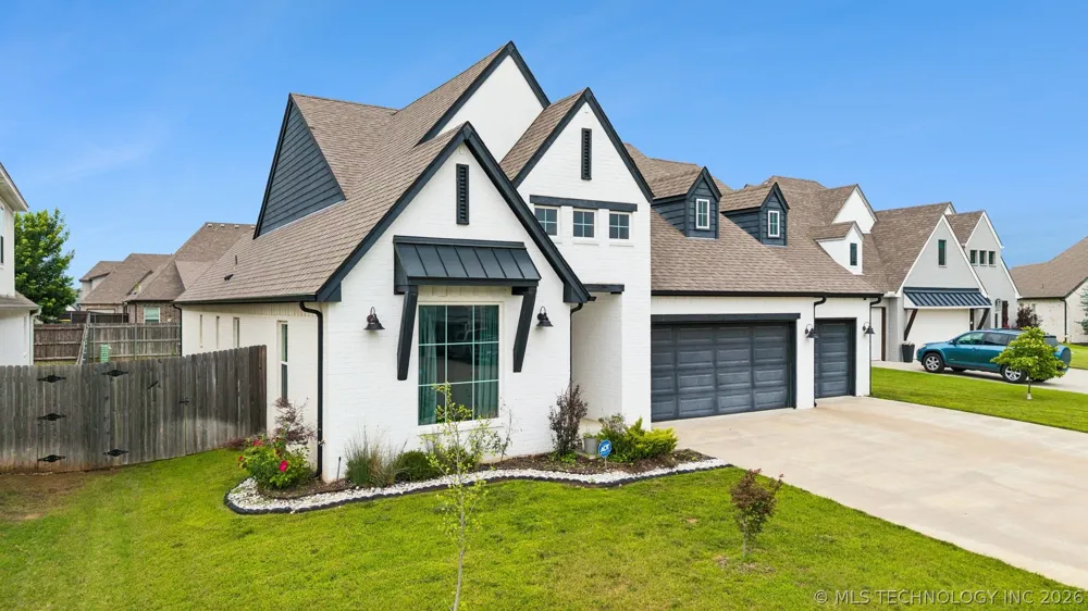 12906 S 6th Place Jenks, OK 74037
