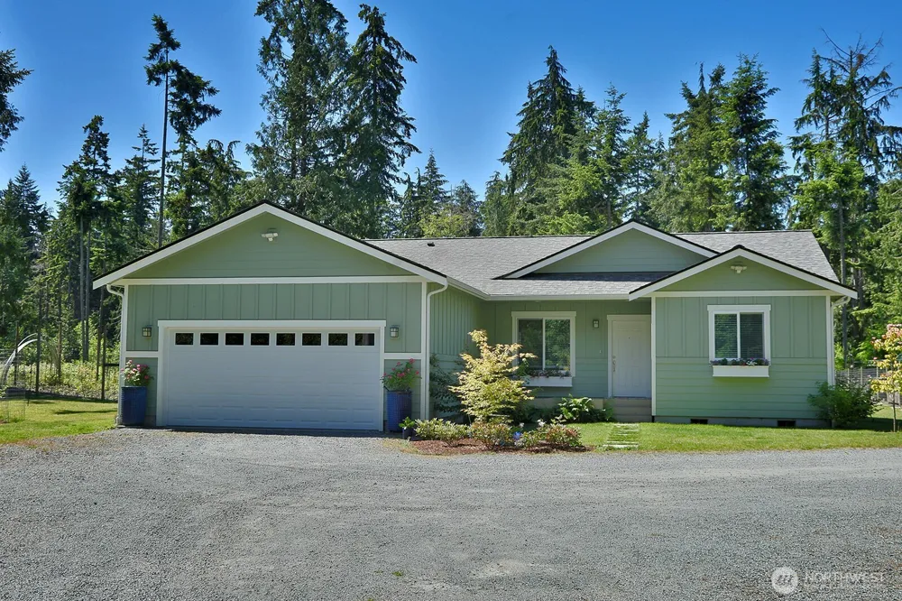 6545 Cultus Bay Road Clinton, WA 98236