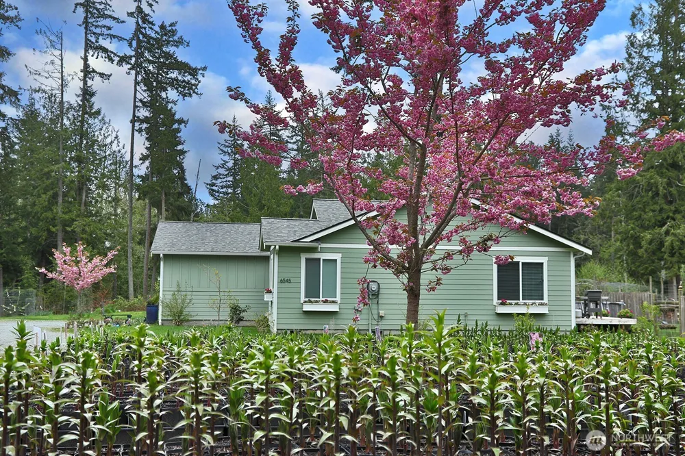 6545 Cultus Bay Road Clinton, WA 98236