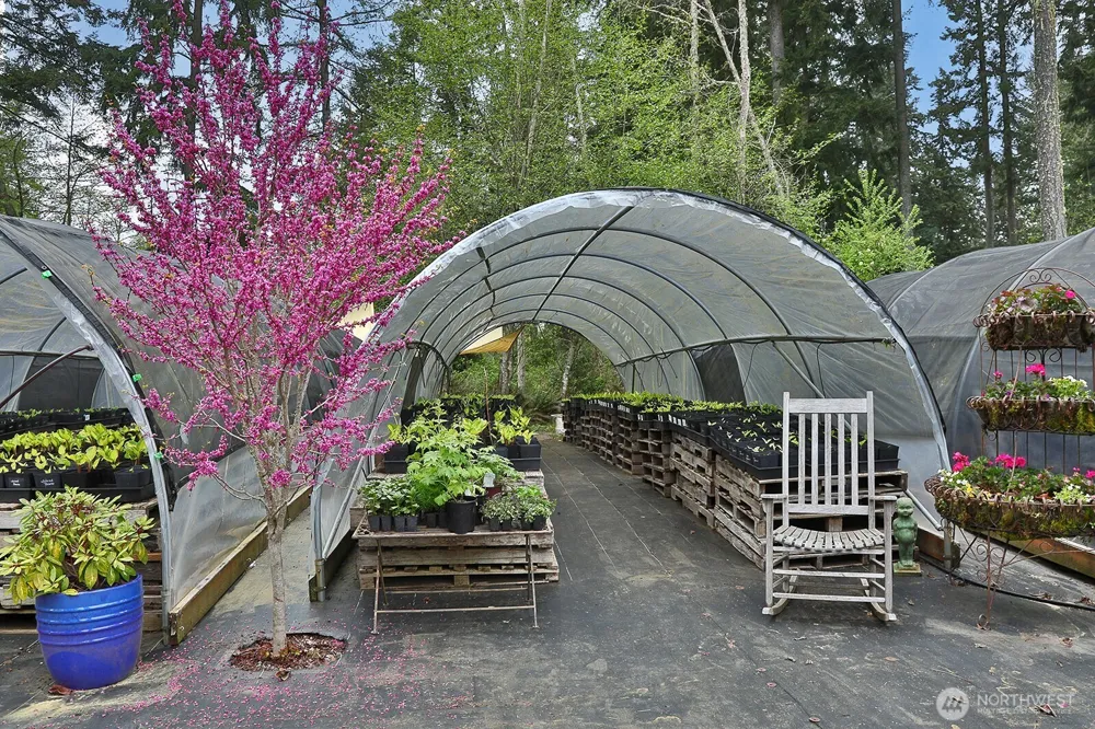 6545 Cultus Bay Road Clinton, WA 98236