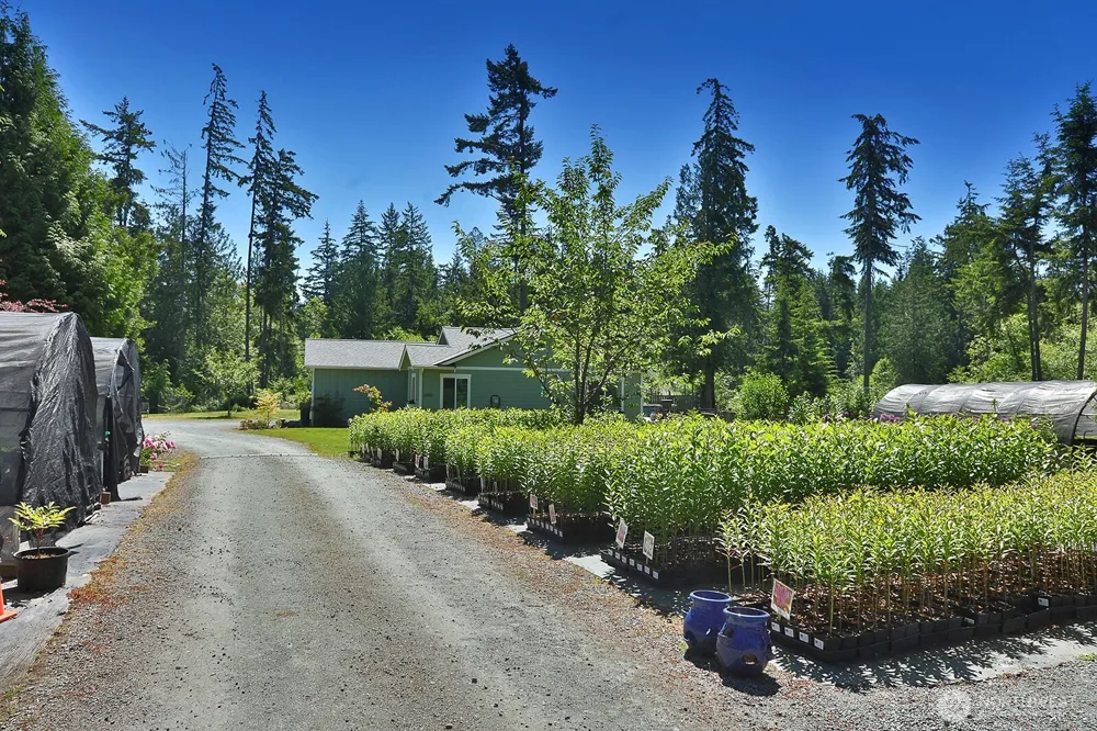 6545 Cultus Bay Road Clinton, WA 98236