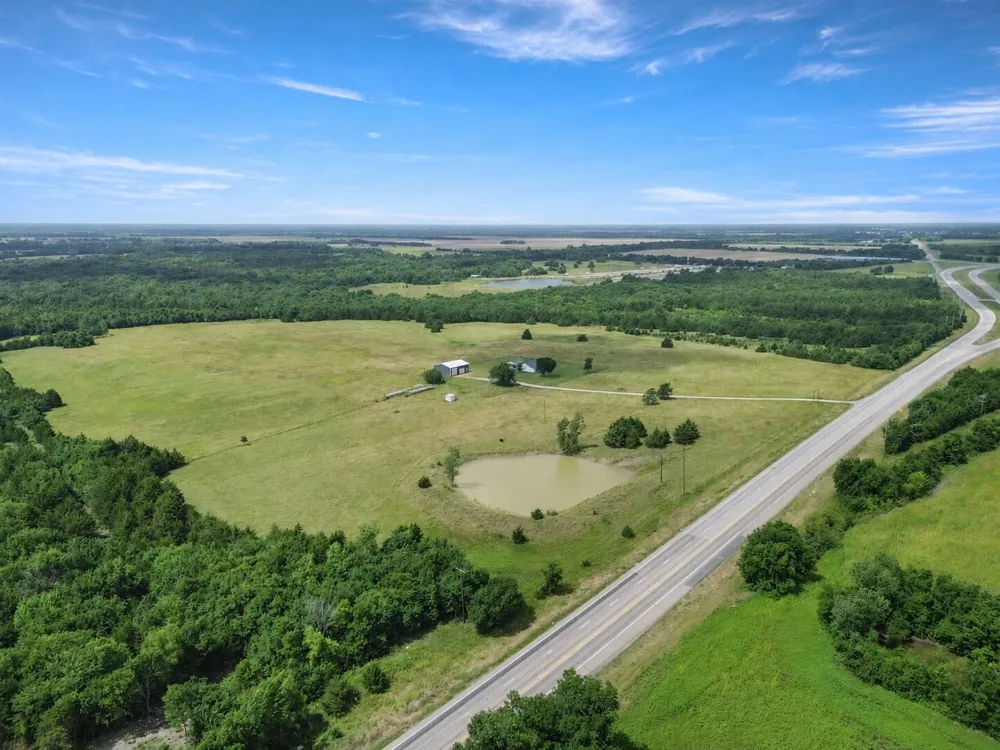 20280 US Highway 82 W Honey Grove, TX 75446