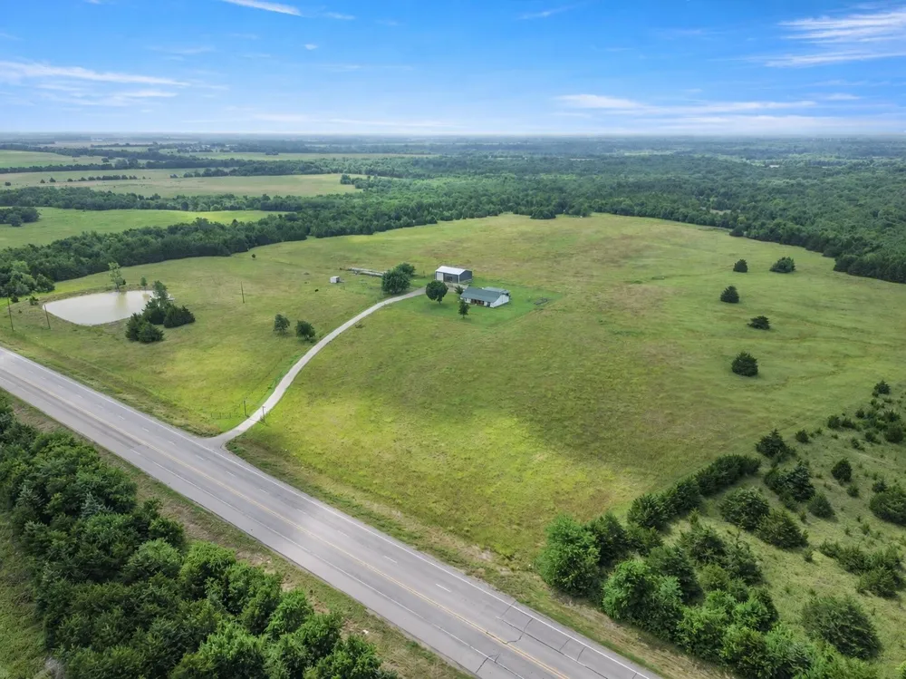 20280 US Highway 82 W Honey Grove, TX 75446