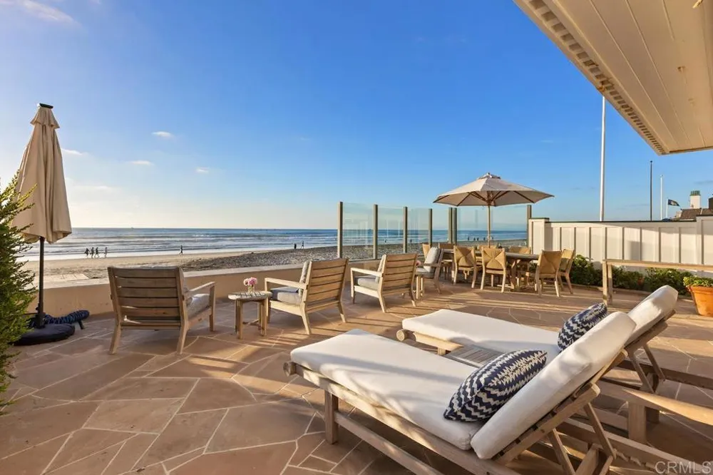 2008 Ocean Front Del Mar, CA 92014