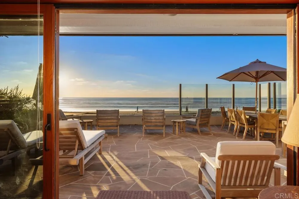 2008 Ocean Front Del Mar, CA 92014