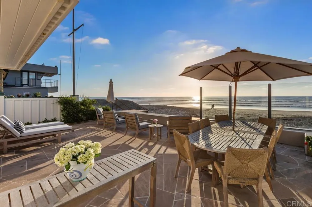 2008 Ocean Front Del Mar, CA 92014