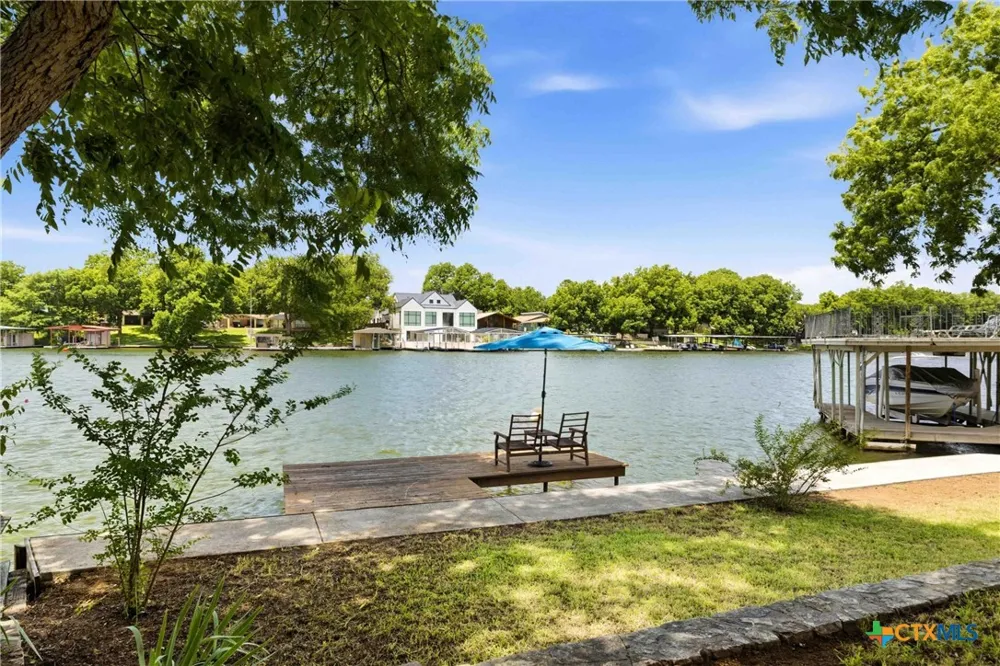 1308 Lakeside Drive Burnet, TX 78611