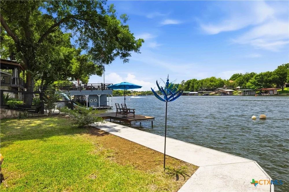 1308 Lakeside Drive Burnet, TX 78611