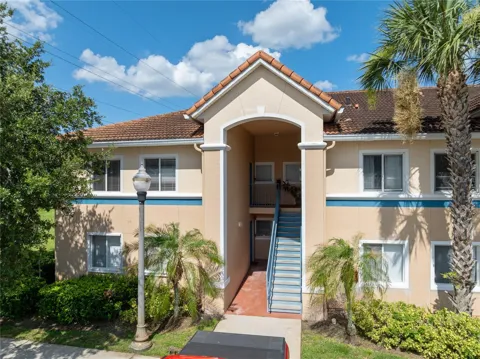 522 VILLA DEL SOL CIRCLE #201