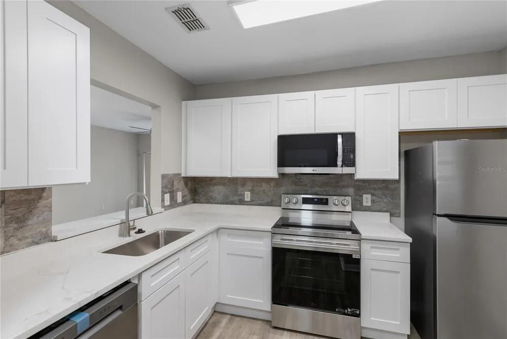 522 VILLA DEL SOL CIRCLE #201 Orlando, FL 32824