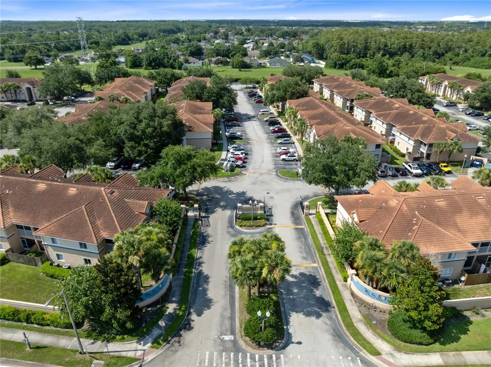 522 VILLA DEL SOL CIRCLE #201 Orlando, FL 32824