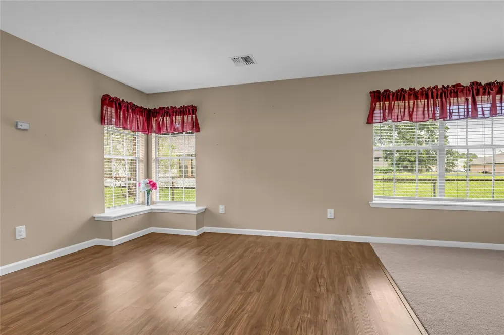205 8th Street Highlands, TX 77562