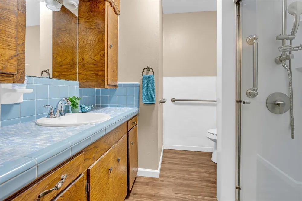 205 8th Street Highlands, TX 77562