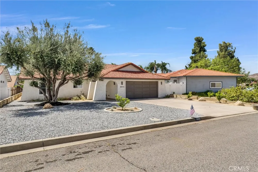30010 Gulf Stream Canyon Lake, CA 92587